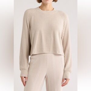 Barefoot Dreams CozyChic Ultra Lite Mock Neck Crop
Sweatshirt Sandstone SzXL NWT